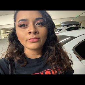 Meet your Posher, Christina